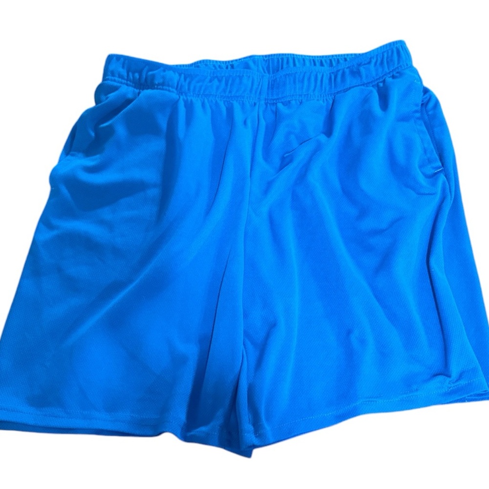 Tek Gear Cooltek Adult Medium Blue Athletic Shorts